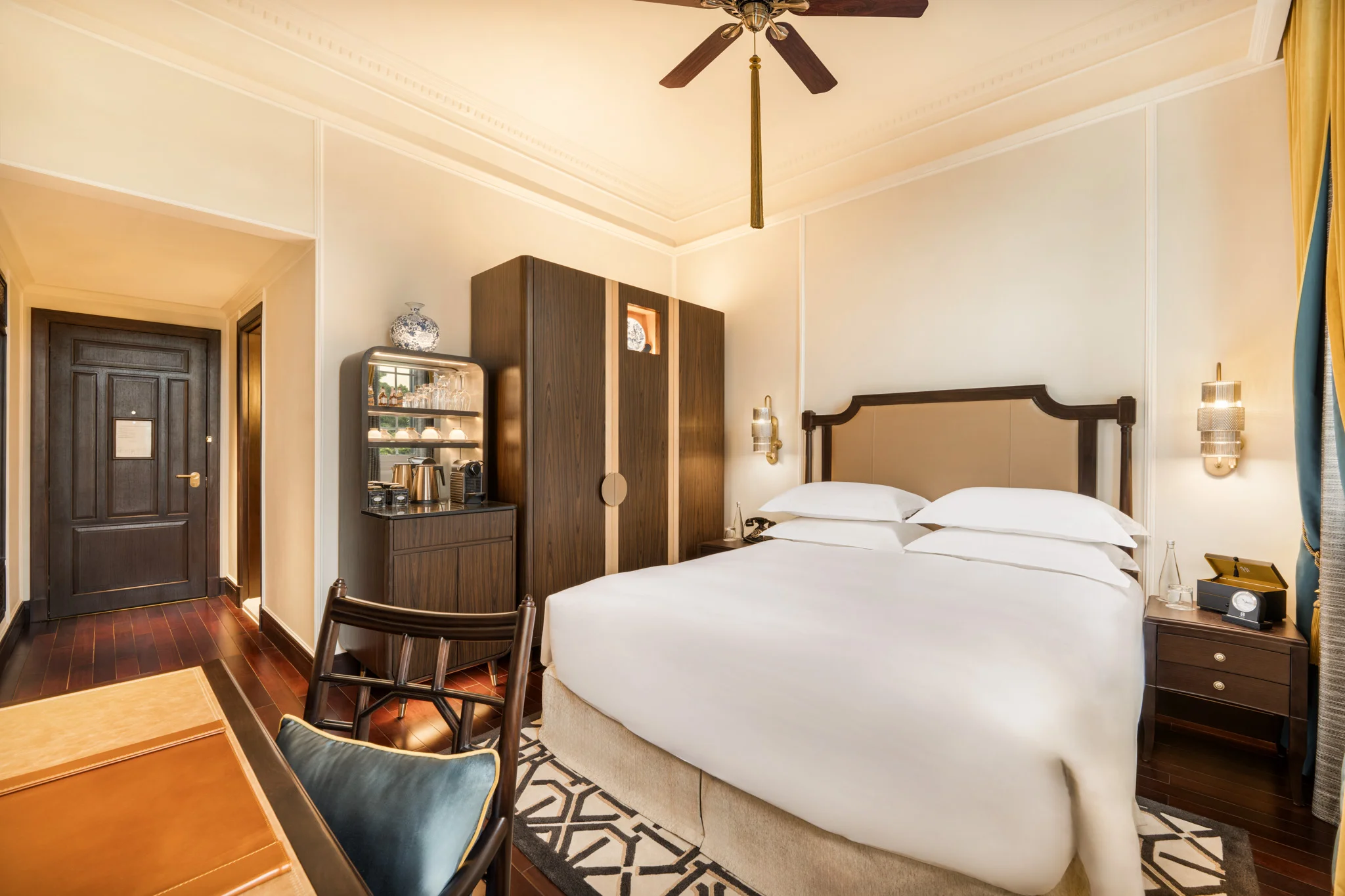 Luxury Room