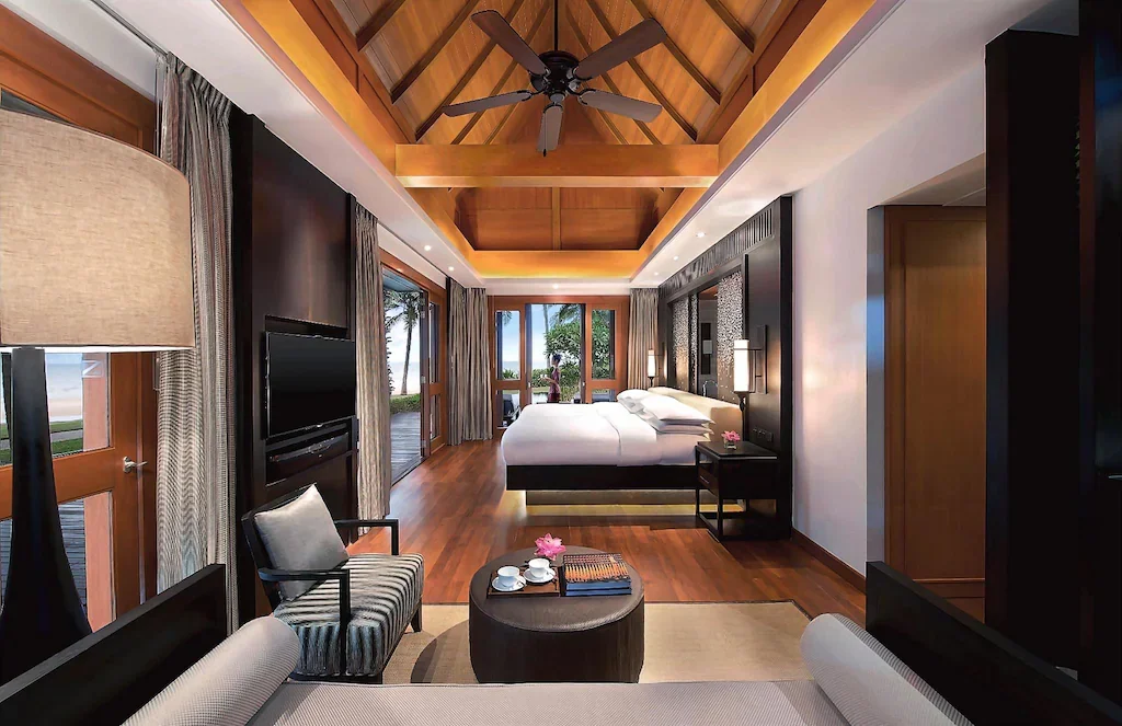 Three-Bedroom Presidential Pool Villa, 2 King Beds & 1 Twin Bed, Ocean View