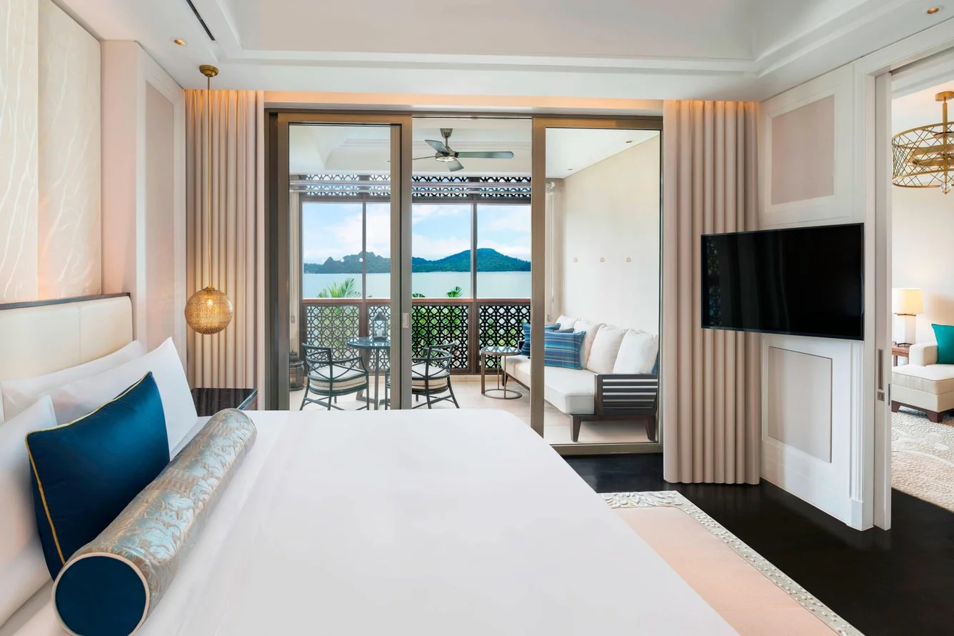 St. Regis Suite
