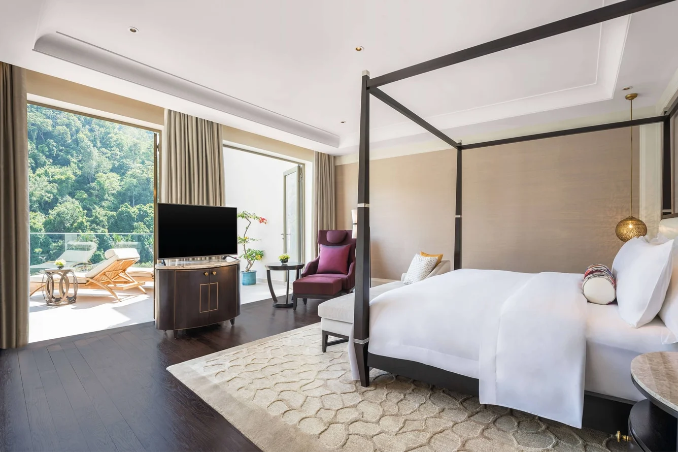 Penthouse Suite