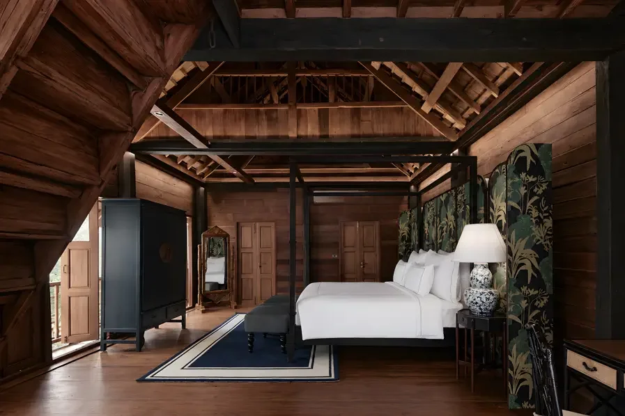 4 Bedroom Golden Teak Villa