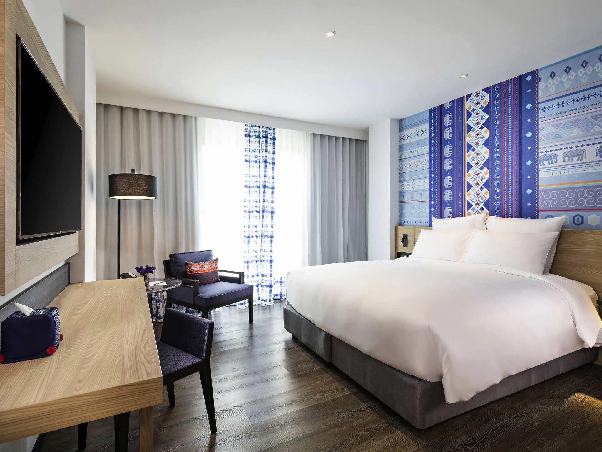 Deluxe Room King Bed