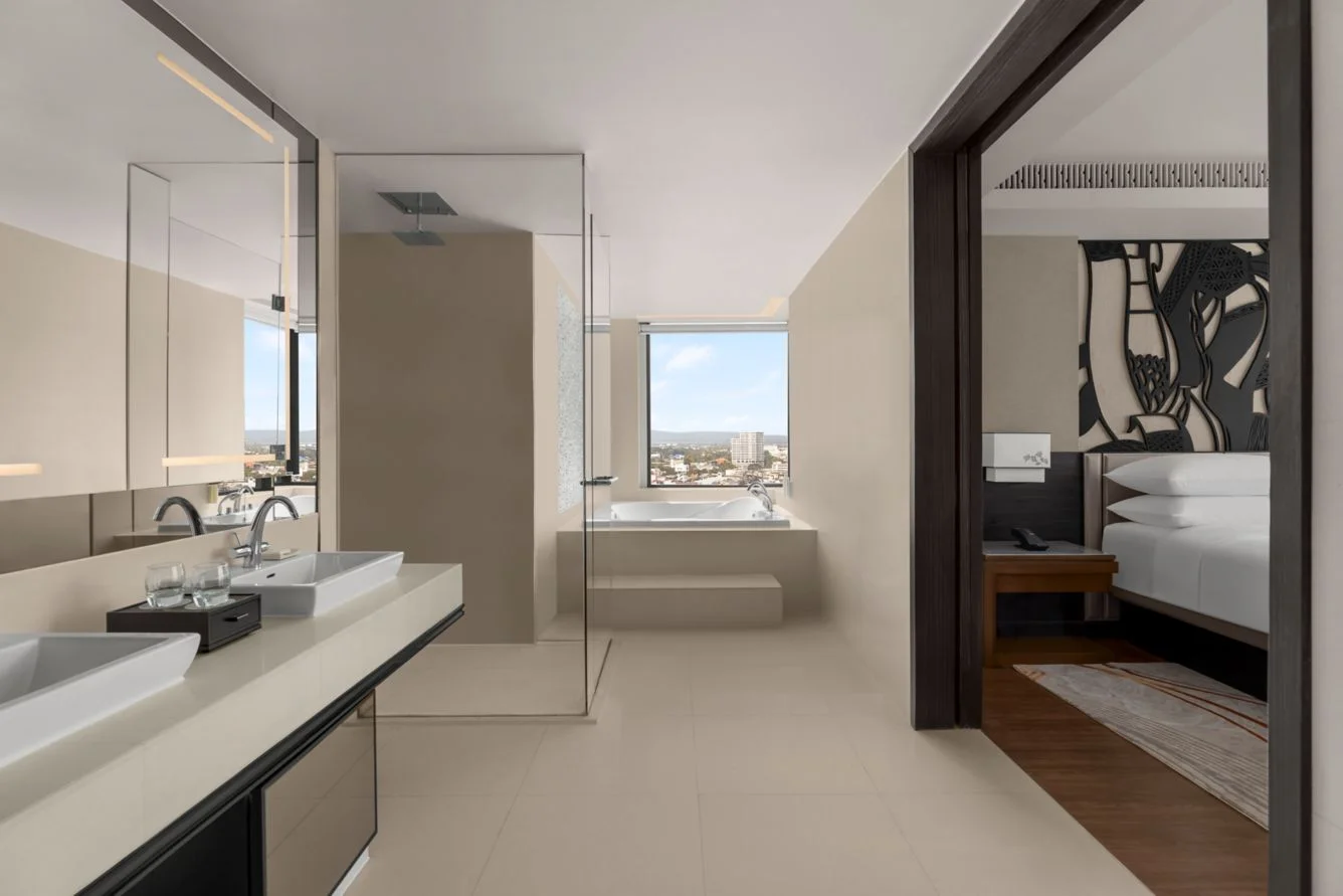 Diplomatic Suite